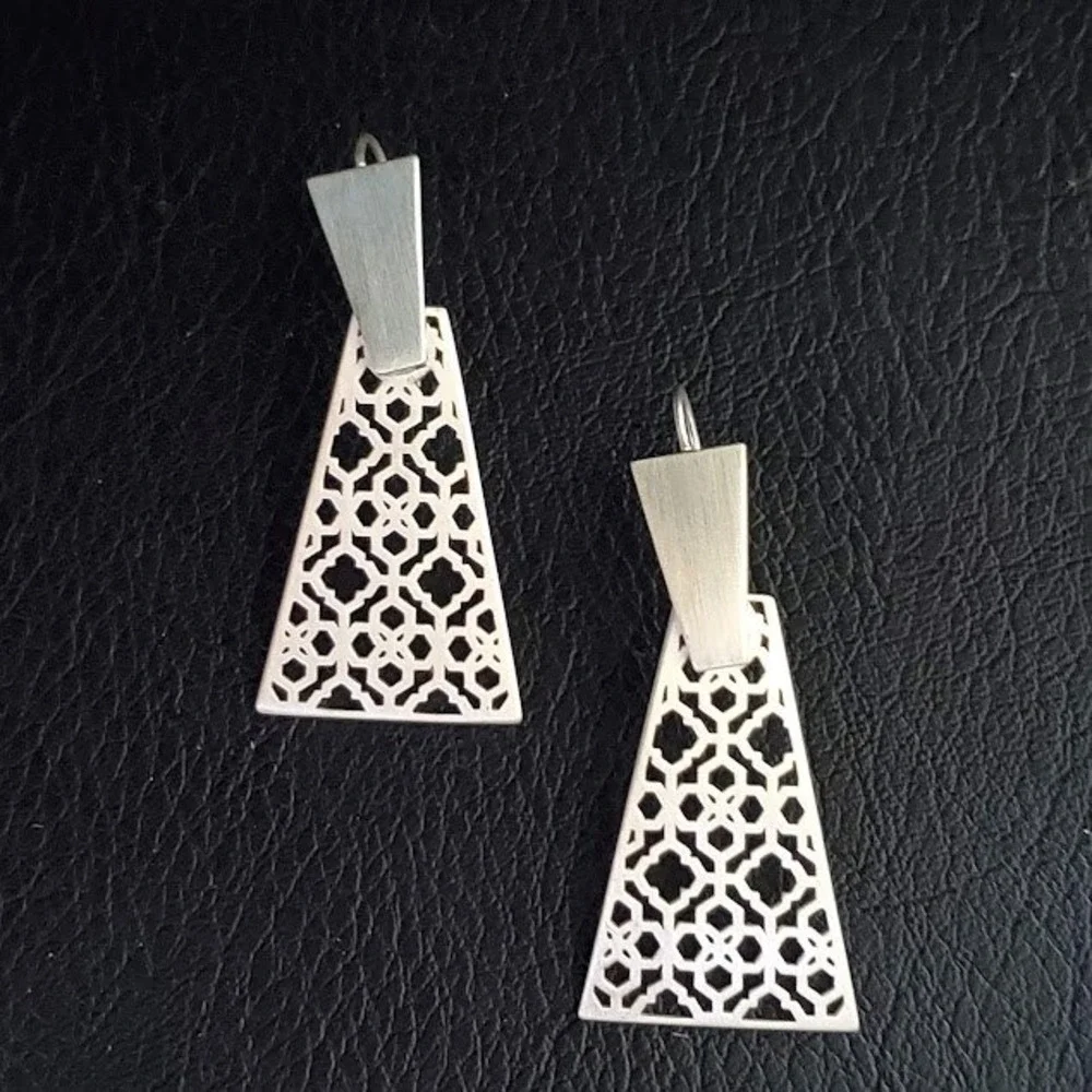 Kendra Scott Keerti Mixed Metal Filigree Drop Earrings Matte Silver Gold Boho